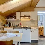 Haus Sonnleiten דירה