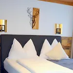 Haus Sonnleiten * גרלוס